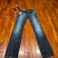 Dondap jeans modello Rayssimo 