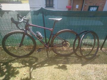 giant revolt advanced  carbonio taglia m