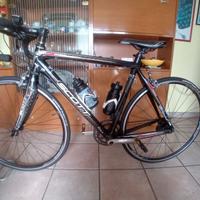 Bicicletta da corsa Scott CR1 Pro
