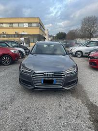 Audi A4 G-tron S-line