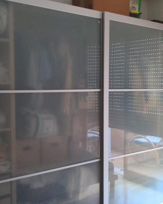 armadio ikea due ante scorrevoli