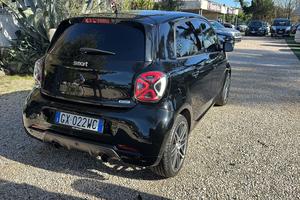 Smart ForFour BRABUS 0.9 Turbo twinamic Xclusive