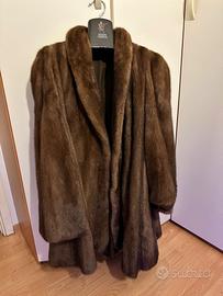 pelliccia di visone maschio