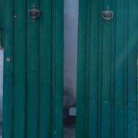 Re ga lo - portoncino in legno