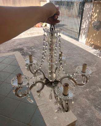 Lampadario vintage in vetro con cristalli