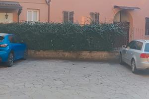 Posto auto a Monza