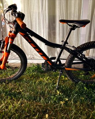 Bici mountain bike Scott taglia bambino