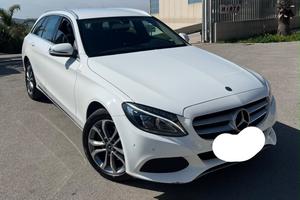 Mercedes benz c220 -4 matic