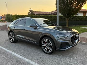 Audi Q8 50 TDI 286 CV quattro tiptronic Sport