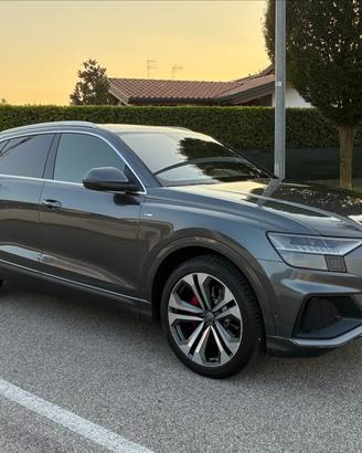 Audi Q8 50 TDI 286 CV quattro tiptronic Sport