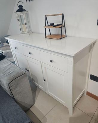 Mobile credenza buffet JYSK