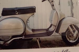 Piaggio vespa px