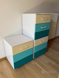 Comodino e cassettiera