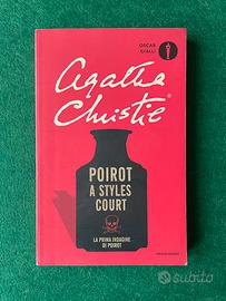 Agatha Christie - Poirot a Styles Court - Libro