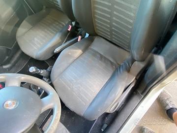 SEDILI PER FIAT PUNTO III 188 ANNO 2004