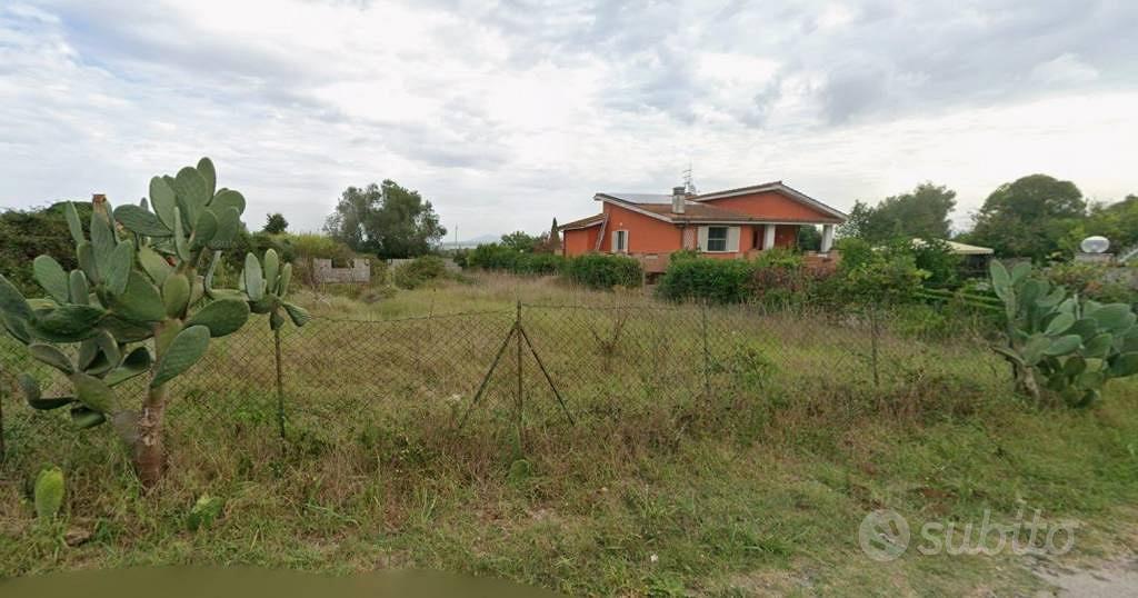 Terreno di 900 m² a Aprilia - Vista 2