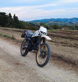 Suzuki DR 500 - 1982