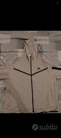 felpa nike tech 