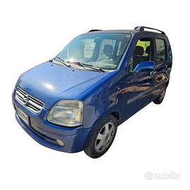 Ricambi usati per Opel Agila 1.2 benzina del 2002