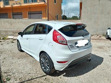 Ford Fiesta ST-LINE