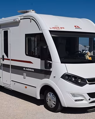 Adria Sonic Axess 700 SL letti gemelli