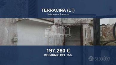 Immobile in asta di 131 m² con più di 5 locali a T