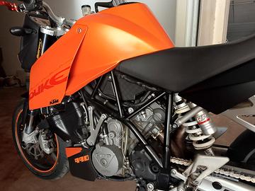 KTM 990 superduke 