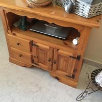 Mobiletto per televisione