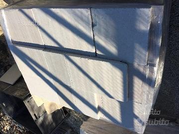 Pietra Apricena Anticata cm 32 a correre