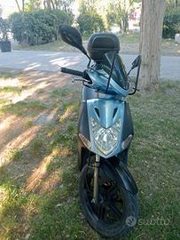 Scooter Kimco Agility 150