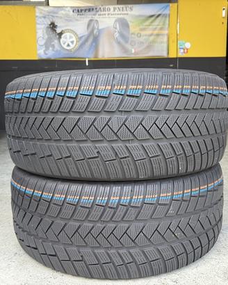 2 Gomme 285/45R20 Vredestein Invernali 85% residui