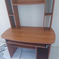 Scrivania PC 