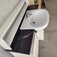 Mobile bagno e accessori