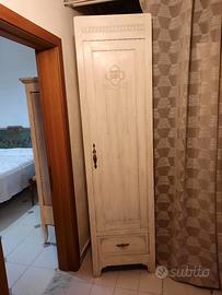 Mobile stile liberty del '900 restaurato