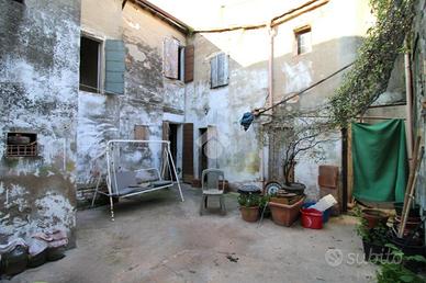 CASA SEMINDIPENDENTE A GAMBETTOLA