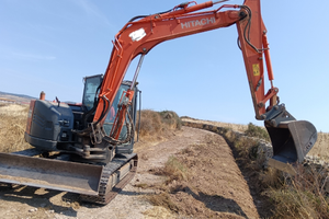 Escavatore Cingolato Zaxis 85 USB