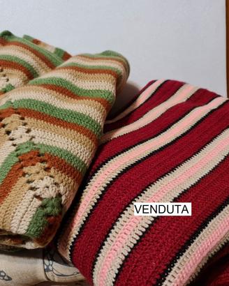 Coperte di lana lavorate a mano uncinetto