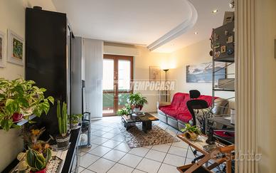 Quadrilocale con box a Villa Potenza