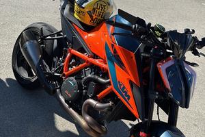 KTM 1290 Superduke r
