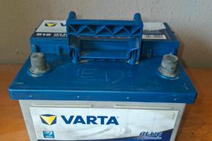 Batteria auto Varta 44 Ah