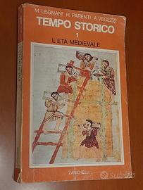 Manuale scolastico di storia intitolato Tempo Stor