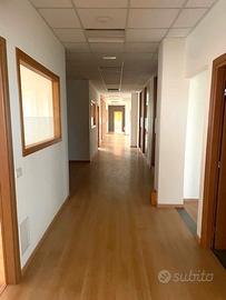 VERONA ZAI mq 760 circa UFFICIO DIREZIONALE