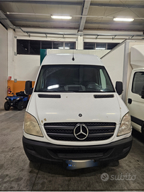 Mercedes Sprinter 418 3000 cc 184 Cv