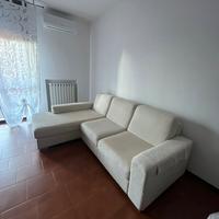 Divano angolare con chaise longue