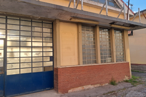 Locale uso artigianale o commerciale