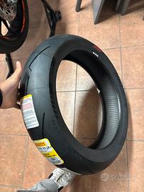 Pirelli Diablo Supercorsa V4 SP 150/60 17