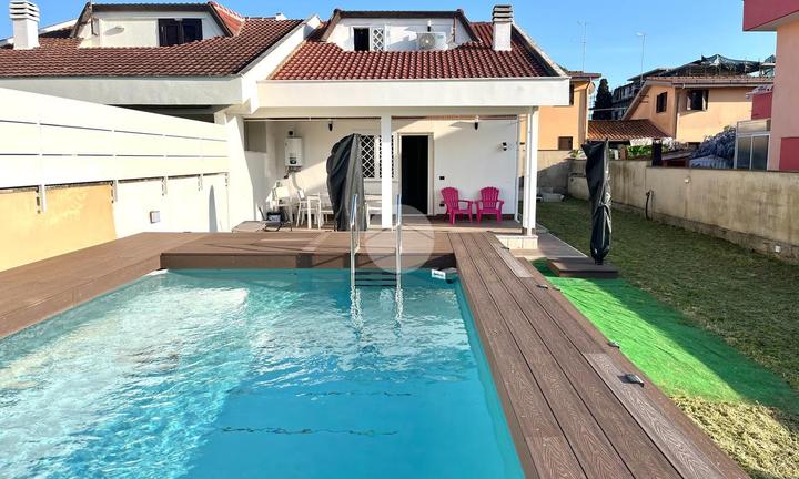 PORZIONE DI BIFAMILIARE A ARDEA