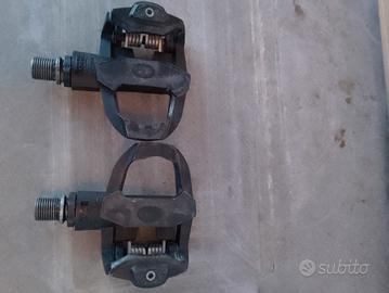 Pedali a sgancio rapido LOOK e cleats LOOK KEO