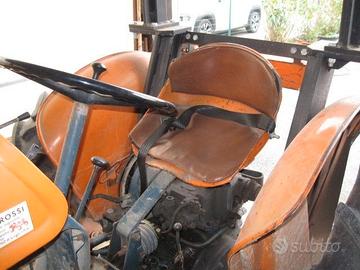 trattore trattrice a ruote fiat 411 da collezzione