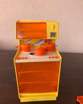 Cucina di barbie